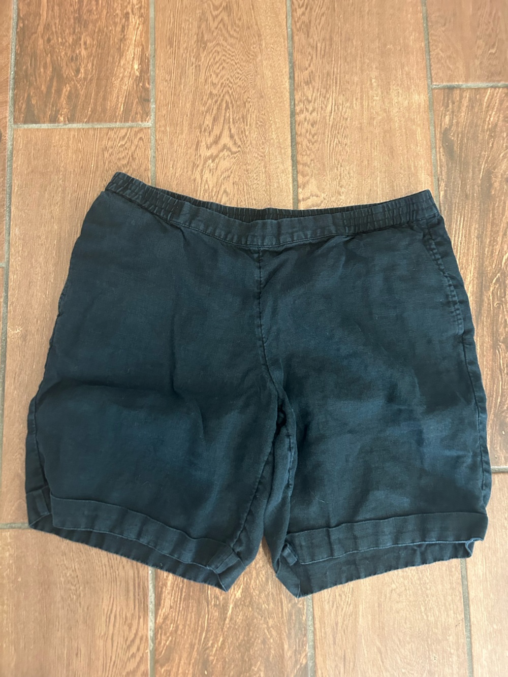 J Jill size M black linen shorts